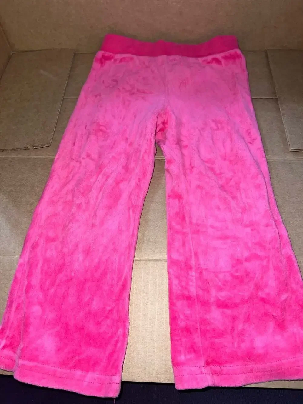 Girls size 3T pants with one skirt
